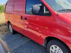 Rot Gebraucht 2005 Hyundai H-1 Van / Kleinbus | 1.500 €