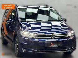 Blau metallic Gebraucht 2023 VW Touran Active Van / Kleinbus | 28.790 € (Etwas zu teuer)