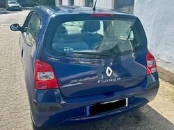 Blau Gebraucht 2008 Renault Twingo Kleinwagen | 1.900 € (Fairer Preis)