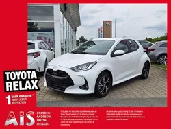 Schneeweiß Neu 2025 Toyota Yaris Hybrid Comfort Kleinwagen | 24.590 € (Fairer Preis)