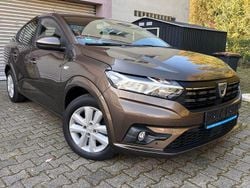 Braun Gebraucht 2022 Dacia Logan Comfort Limousine | 10.950 € (Fairer Preis)