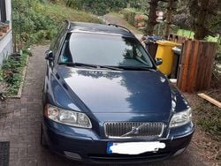 Blau Gebraucht 2006 Volvo V70 Summum Kombi | 2.100 € (Guter Preis)