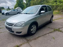 Silber Gebraucht 2006 Opel Corsa Kleinwagen | 2.450 € (Fairer Preis)