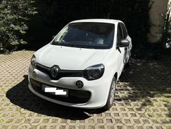 Weiß Gebraucht 2016 Renault Twingo Life Kleinwagen | 5.300 € (Guter Preis)
