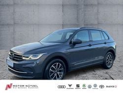 Delfingrau metallic Gebraucht 2022 VW Tiguan Life SUV | 25.430 € (Superpreis)