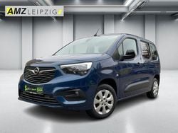 Blau Gebraucht 2022 Opel Combo-e Life Elegance Van / Kleinbus | 17.900 € (Fairer Preis)