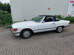 Weiß Gebraucht 1986 Mercedes SL500 Cabrio | 36.900 €