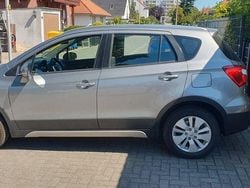Grau Gebraucht 2014 Suzuki SX4 S-Cross Comfort Kleinwagen | 9.500 € (Guter Preis)