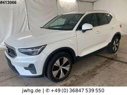 Weiß Gebraucht 2023 Volvo XC40 Plus SUV | 25.950 € (Guter Preis)