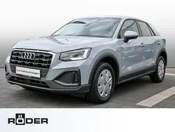 Grau Gebraucht 2021 Audi Q2 Design SUV | 21.850 € (Fairer Preis)
