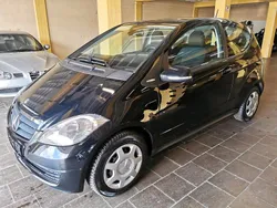 Schwarz Gebraucht 2010 Mercedes A160 Kleinwagen | 3.250 € (Guter Preis)