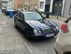 Blau Gebraucht 1999 Mercedes CLK200 Coupé | 2.699 €