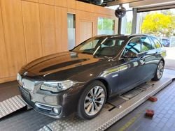 Grau Gebraucht 2014 BMW 530 Comfort Edition Kombi | 12.999 € (Guter Preis)