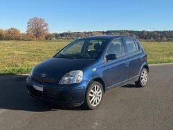 Blau Gebraucht 2005 Toyota Yaris Kleinwagen | 2.100 € (Guter Preis)