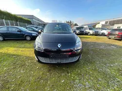 Schwarz Gebraucht 2009 Renault Grand Scénic III Dynamique Van / Kleinbus | 2.900 € (Fairer Preis)