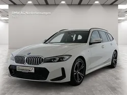 Weiß Gebraucht 2024 BMW 318 M Sport Kombi | 35.900 € (Guter Preis)