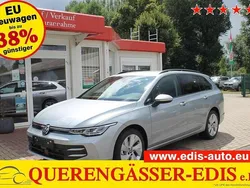 Oyster silber Neu 2025 VW Golf VIII Kombi | 33.990 € (Guter Preis)