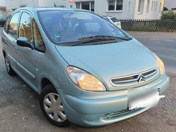 Beige Gebraucht 2004 Citroën Xsara Picasso Van / Kleinbus | 1.800 € (Fairer Preis)