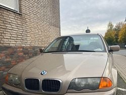 Gelb Gebraucht 2000 BMW 2000 Limousine | 1.000 €