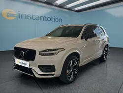 Weiß Gebraucht 2021 Volvo XC90 SUV | 50.149 € (Etwas zu teuer)