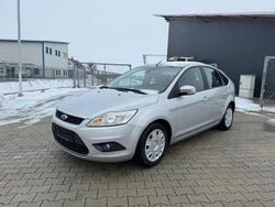 Silber Gebraucht 2009 Ford Focus Style Limousine | 1.800 € (Guter Preis)