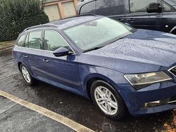 Blau Gebraucht 2016 Skoda Superb Ambition Kombi | 13.490 € (Fairer Preis)