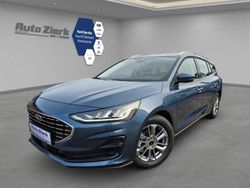 Chromablau metallic Neu 2025 Ford Focus Titanium Kombi | 29.990 € (Fairer Preis)