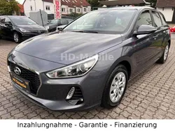 Grau Gebraucht 2017 Hyundai i30 Select Kombi | 7.950 € (Guter Preis)
