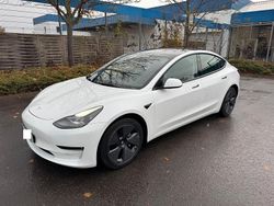 Weiß Gebraucht 2021 Tesla Model 3 Long Range AWD Limousine | 27.900 € (Etwas zu teuer)