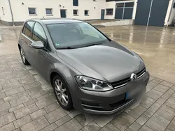 Grau Gebraucht 2016 VW Golf VII Allstar Limousine | 10.300 € (Fairer Preis)