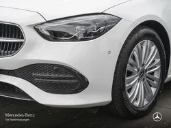 Weiß Gebraucht 2024 Mercedes C200 Advanced Limousine | 36.990 € (Superpreis)