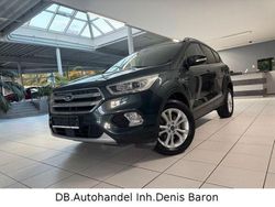 Grün Gebraucht 2017 Ford Kuga Titanium SUV | 13.980 € (Guter Preis)