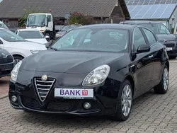 Schwarz Gebraucht 2014 Alfa Romeo Giulietta Turismo Kleinwagen | 6.980 € (Fairer Preis)