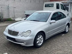 Silber Gebraucht 2004 Mercedes C200 Limousine | 1.699 € (Guter Preis)