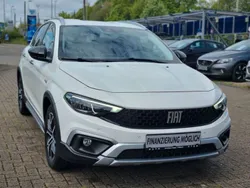 Weiß Gebraucht 2021 Fiat Tipo Cross Limousine | 12.990 € (Guter Preis)