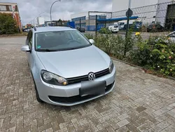 Silber Gebraucht 2011 VW Golf VI Kombi | 2.999 € (Fairer Preis)