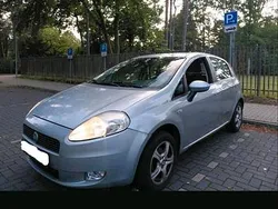 Silber Gebraucht 2007 Fiat Punto Kleinwagen | 1.500 €