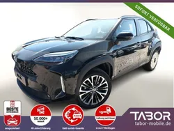 Schwarz Neu 2025 Toyota Yaris Cross SUV | 30.888 €