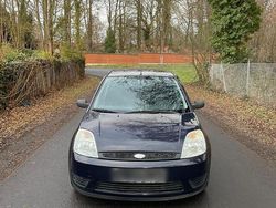 Blau Gebraucht 2005 Ford Fiesta Limousine | 1.825 € (Fairer Preis)