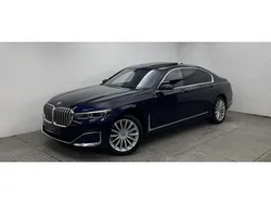 Tansanitblau ii metalli (metallic) Gebraucht 2021 BMW 730 Executive Limousine | 54.700 € (Teuer)