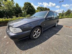Blau Gebraucht 1997 Volvo V70 Kombi | 1.290 € (Fairer Preis)