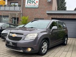 Smokey gray met Gebraucht 2012 Chevrolet Orlando LT Van / Kleinbus | 5.999 € (Fairer Preis)