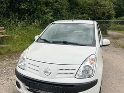 Weiß Gebraucht 2011 Nissan Pixo Kleinwagen | 2.400 € (Fairer Preis)