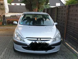 Silber Gebraucht 2005 Peugeot 307 Limousine | 1.700 € (Fairer Preis)