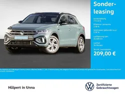 Petroleum blue metallic/schwarz Gebraucht 2024 VW T-Roc R-line SUV | 31.194 € (Guter Preis)