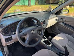 Blau Gebraucht 2001 Nissan Almera Limousine | 3.000 €