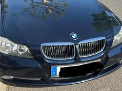 Blau Gebraucht 2008 BMW 320 Advantage Limousine | 3.500 € (Superpreis)