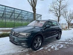 Dark moss green metallic Gebraucht 2018 VW Tiguan Allspace Highline SUV | 25.950 € (Superpreis)