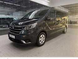 Grau Gebraucht 2022 Renault Trafic Life Van / Kleinbus | 33.330 € (Fairer Preis)
