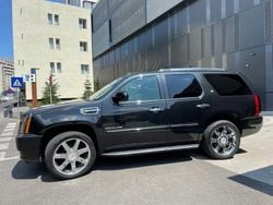 Schwarz Gebraucht 2010 Cadillac Escalade SUV | 13.980 €
